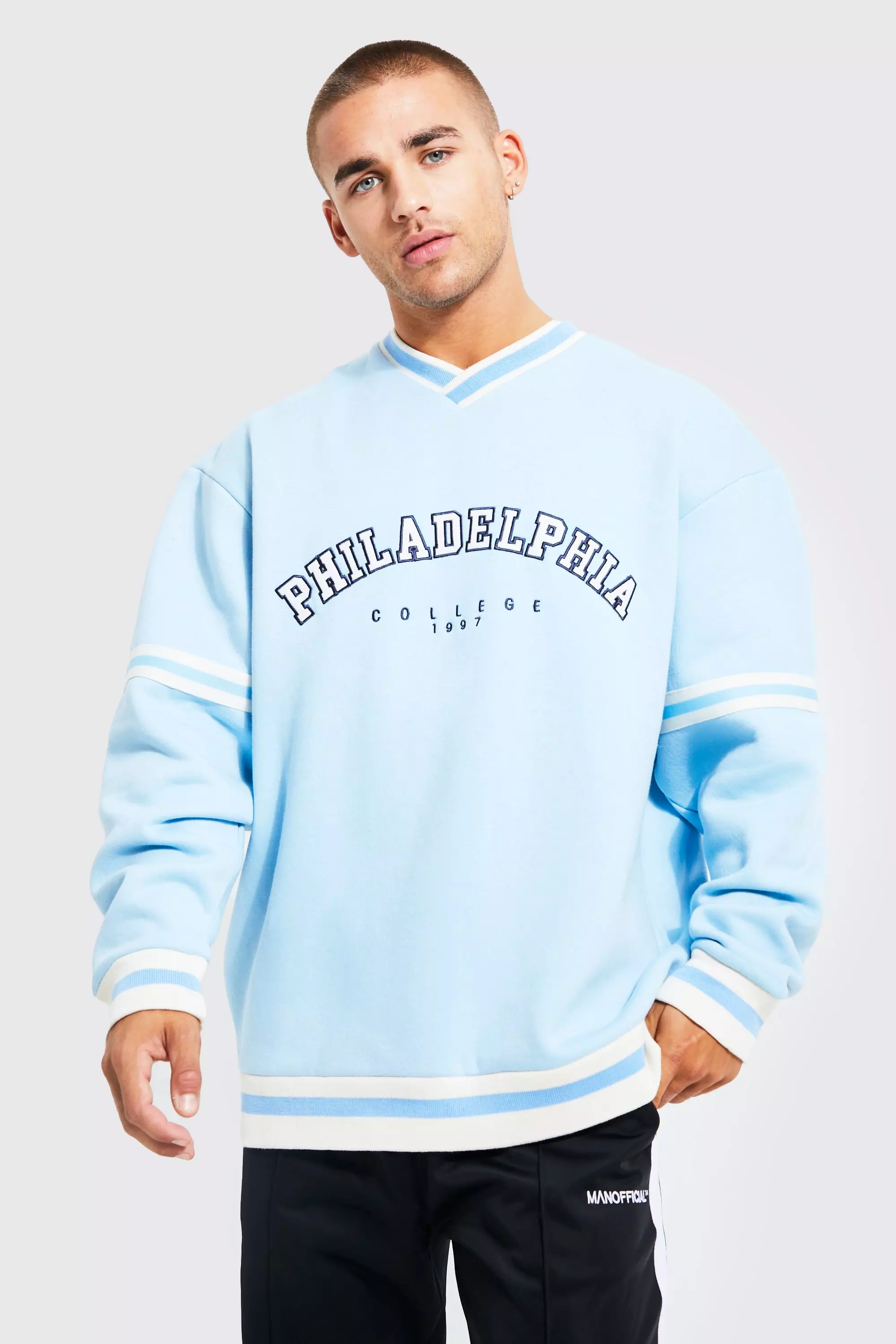 Oversized deals graphic sweatshirts